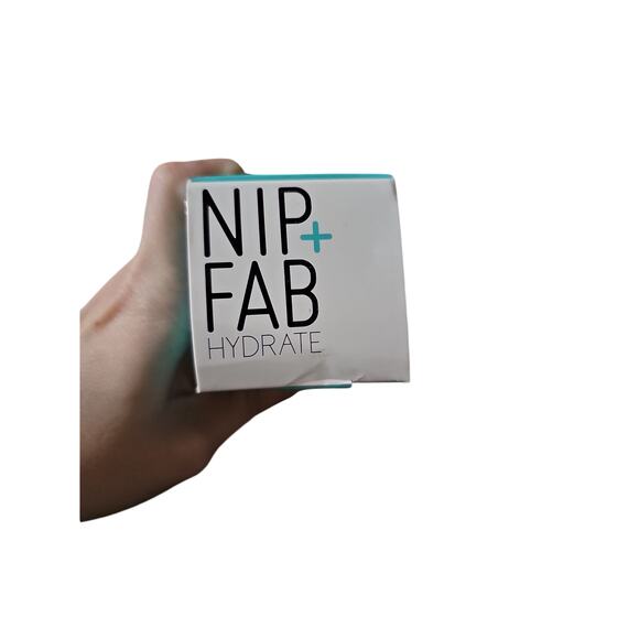 Nip Fab Hyaluronic Fix Extreme4 Concentrate 1.01 Fl Oz - Picture 6 of 8